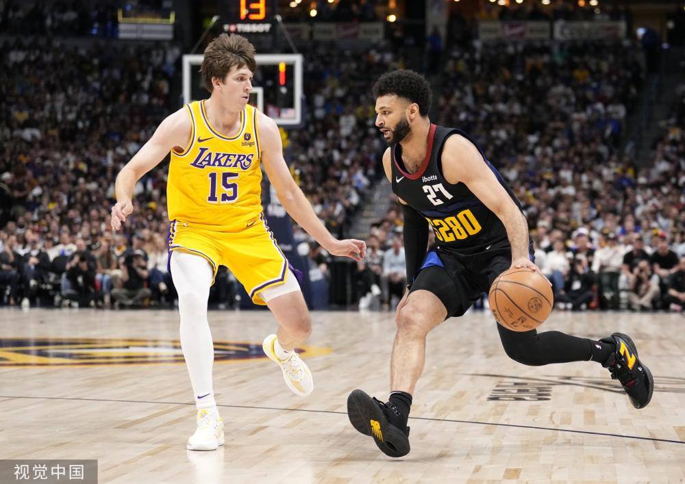 频频亮相 频频亮相