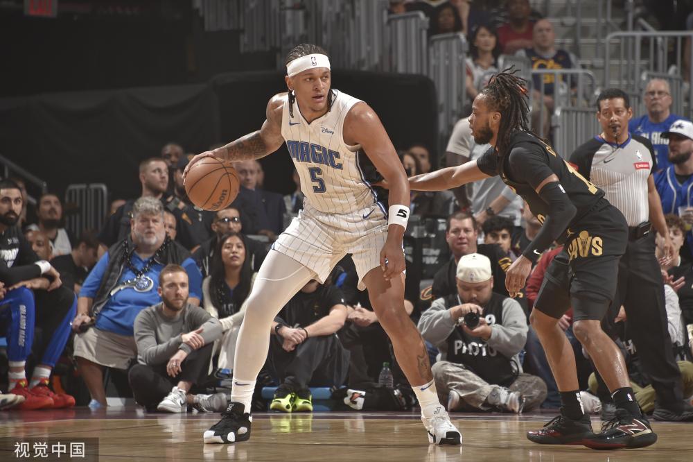 中场的拦截 中场的拦截