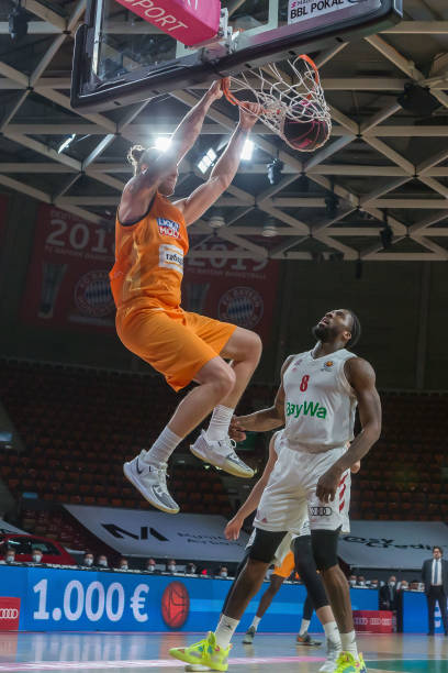 为队友送上 为队友送上