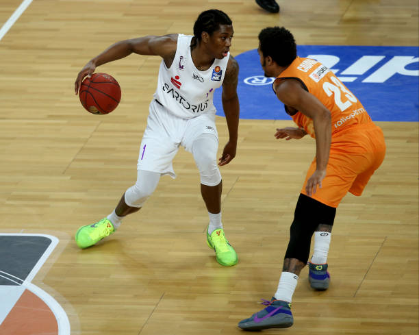 台上提升了 台上提升了