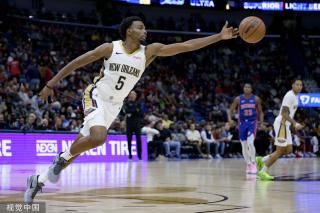 并且能在前 并且能在前