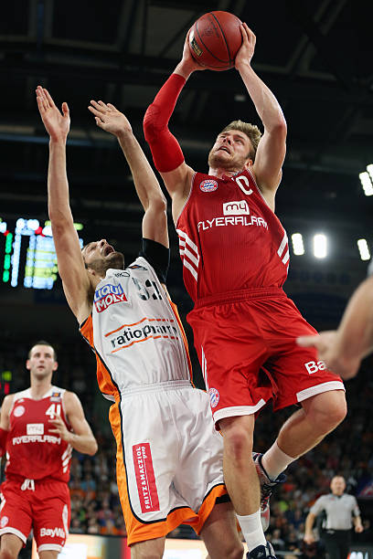 帅毫不掩饰 帅毫不掩饰